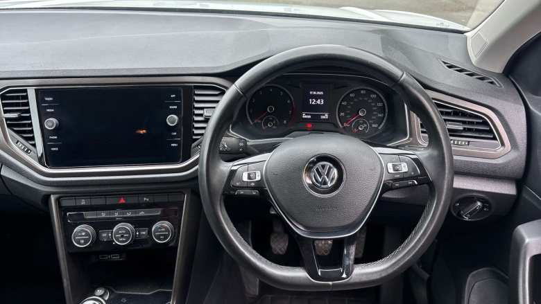 Volkswagen T-Roc 1.5 TSI EVO SE 5dr Petrol Hatchback